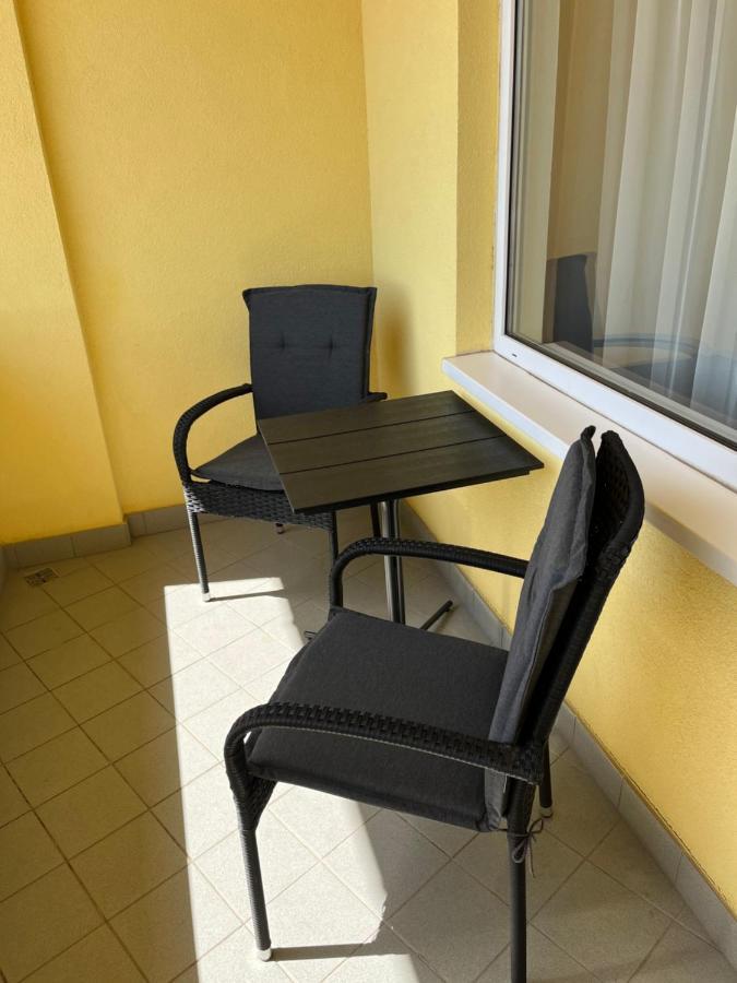 Ubytování Hanka v hotelovém pokoji C408 Frymburk Exterior foto