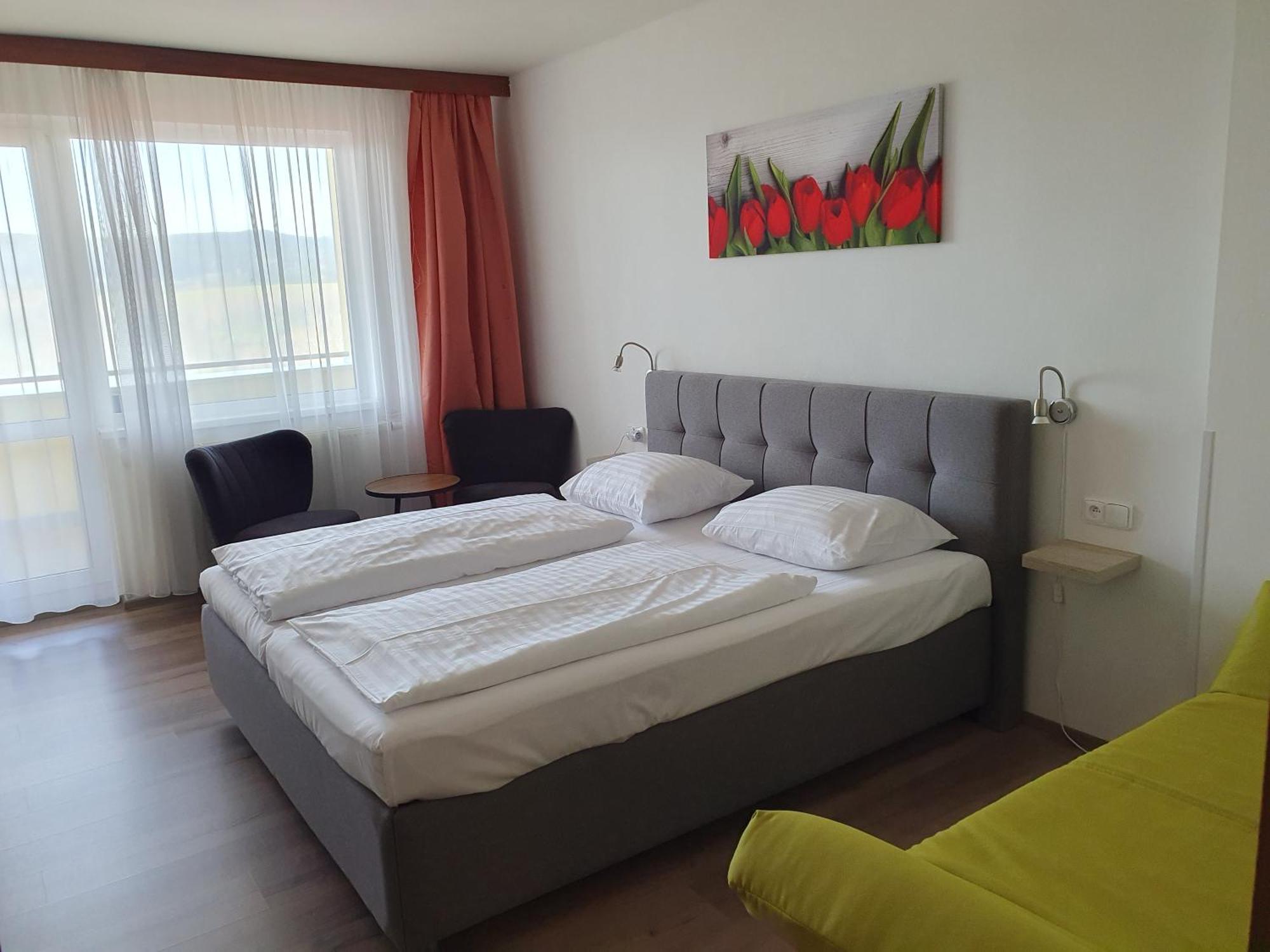 Ubytování Hanka v hotelovém pokoji C408 Frymburk Exterior foto